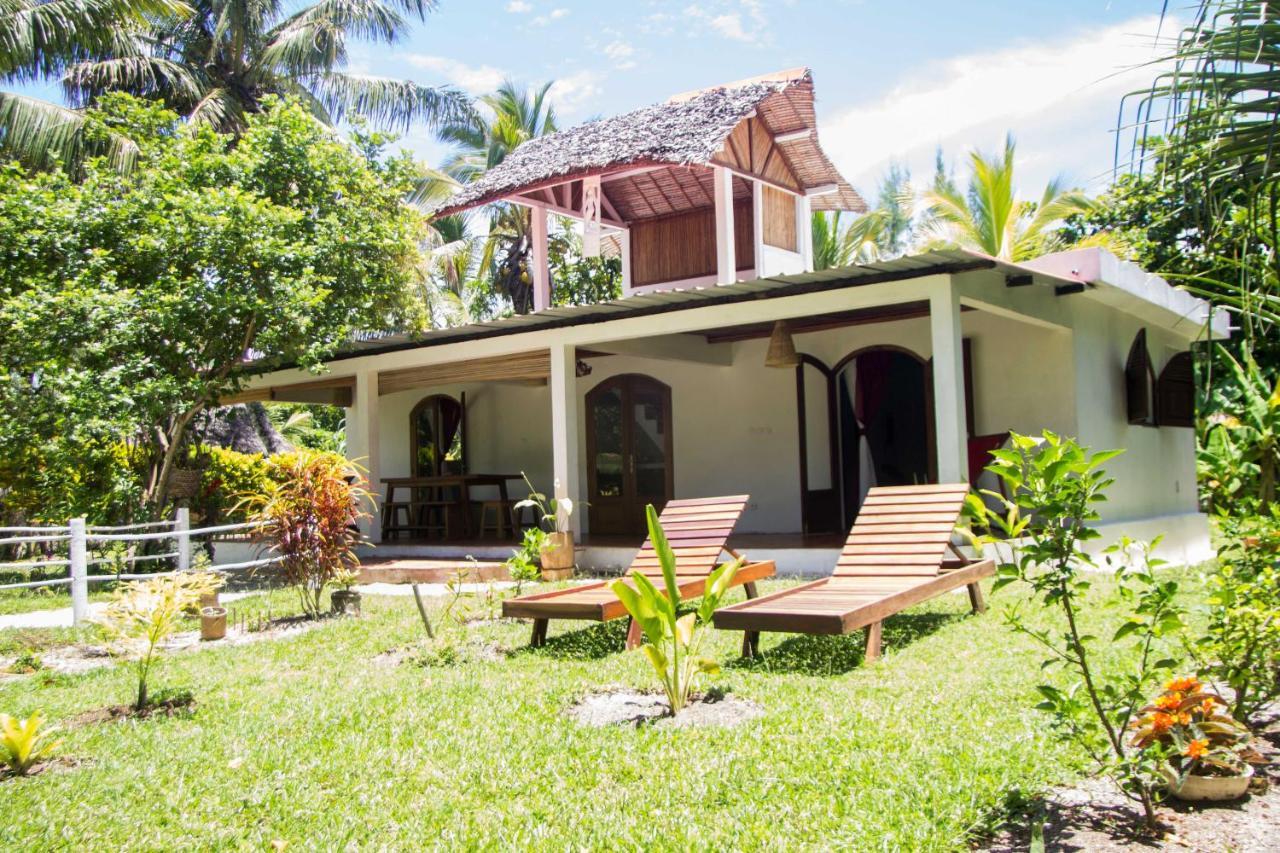 Analatsara Eco Lodge Ile aux Nattes Bagian luar foto