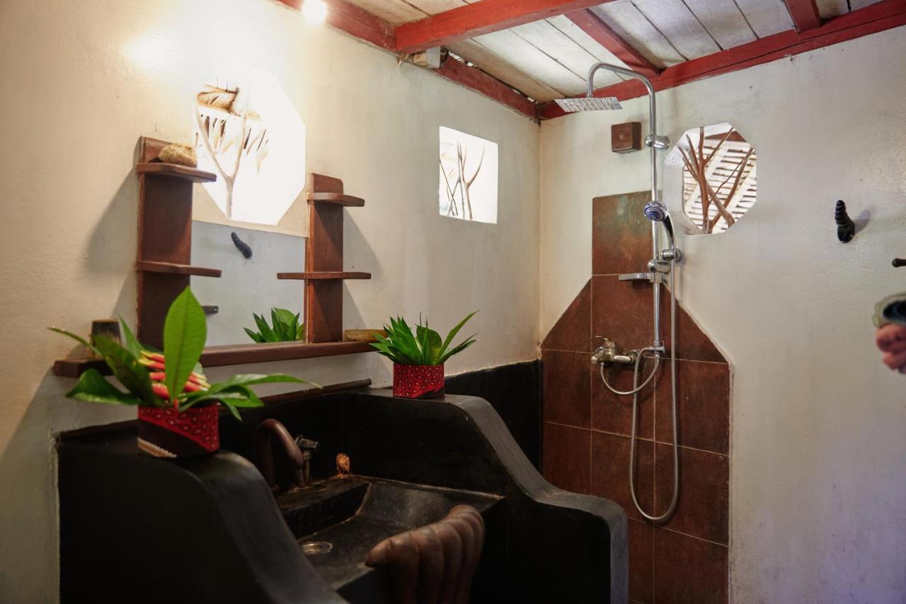 Analatsara Eco Lodge Ile aux Nattes Bagian luar foto