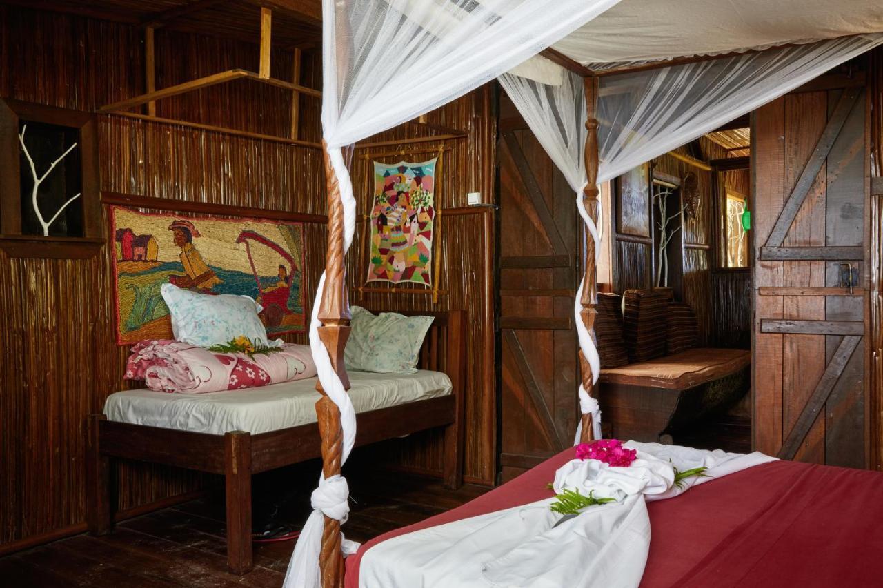 Analatsara Eco Lodge Ile aux Nattes Bagian luar foto