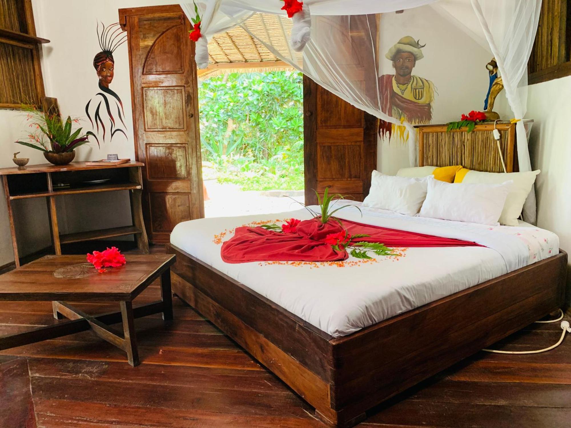Analatsara Eco Lodge Ile aux Nattes Bagian luar foto