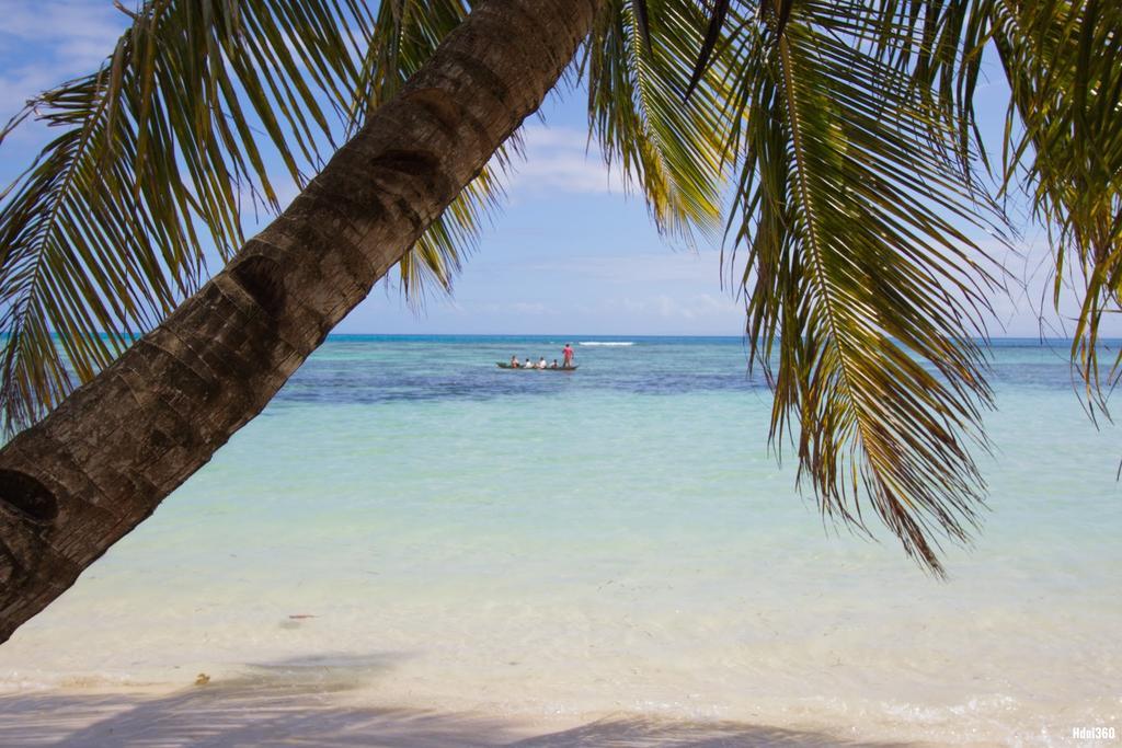 Analatsara Eco Lodge Ile aux Nattes Bagian luar foto