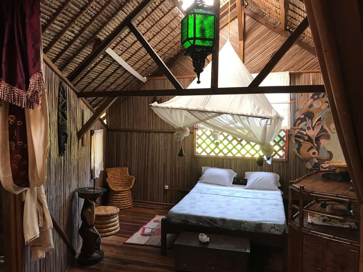 Analatsara Eco Lodge Ile aux Nattes Bagian luar foto